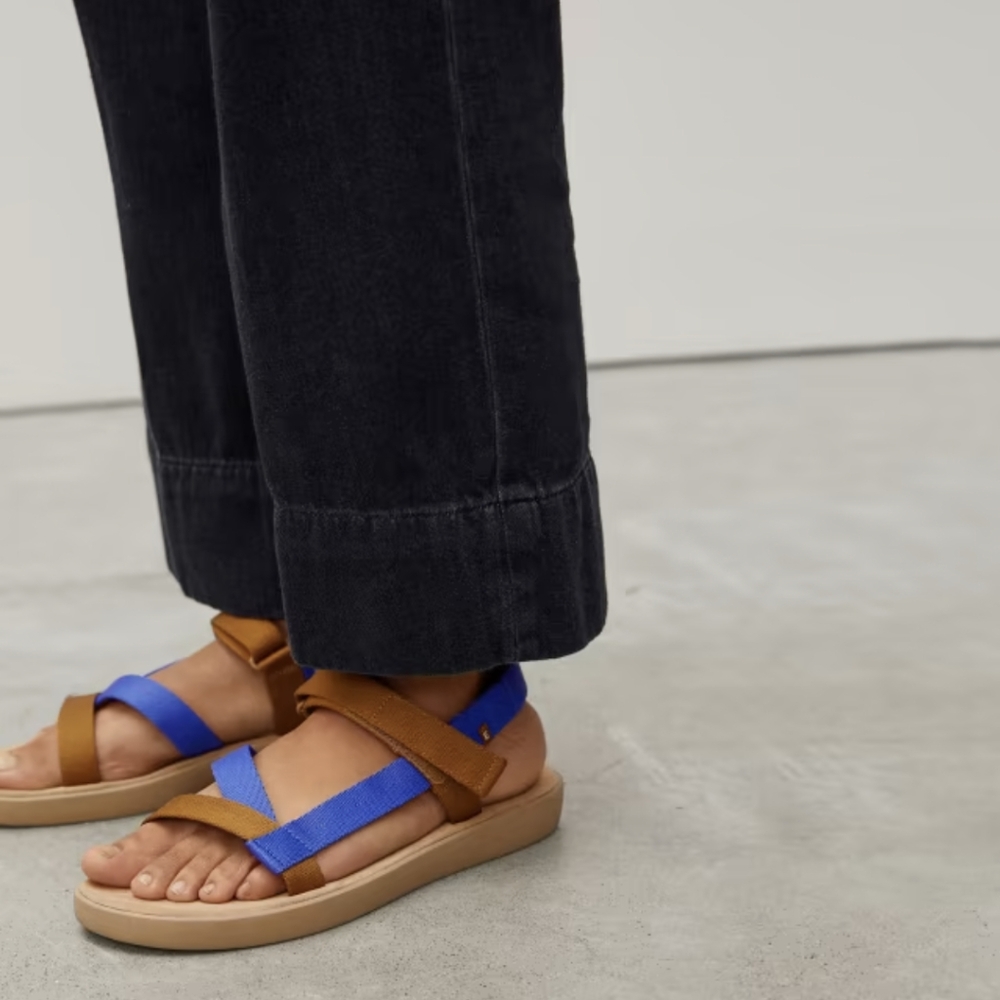 EVERLANE The ReNew Sport Sandal - Picture 5 of 13